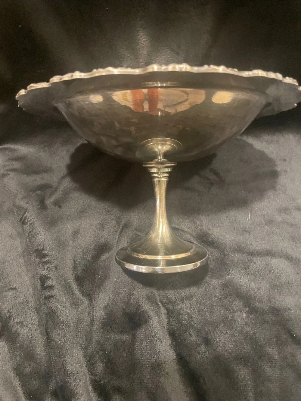 Oneida Silver-Plate Pedestal Compote with Scalloped Rim